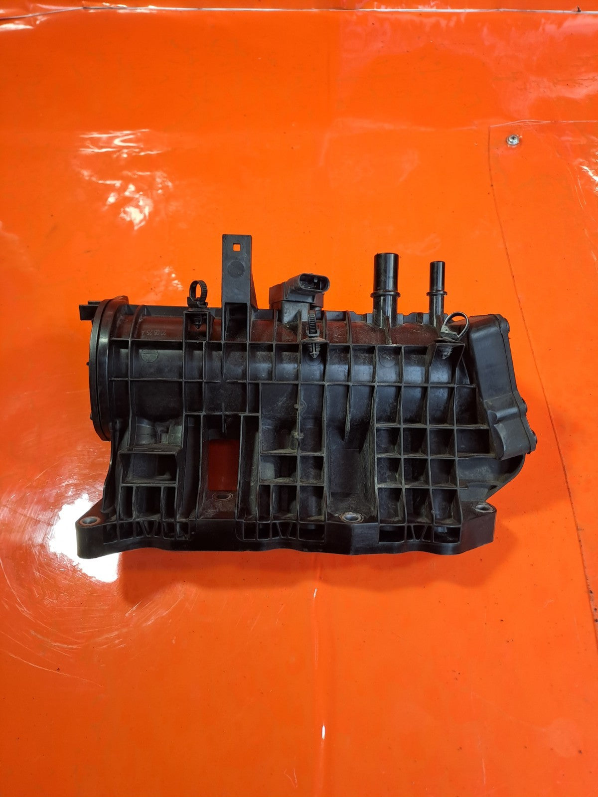 ✅FORD FOCUS FIESTA 1.0 PETROL 2018-2024 AIR INTAKE INLET MANIFOLD H6BG-9424-DA - Image 1