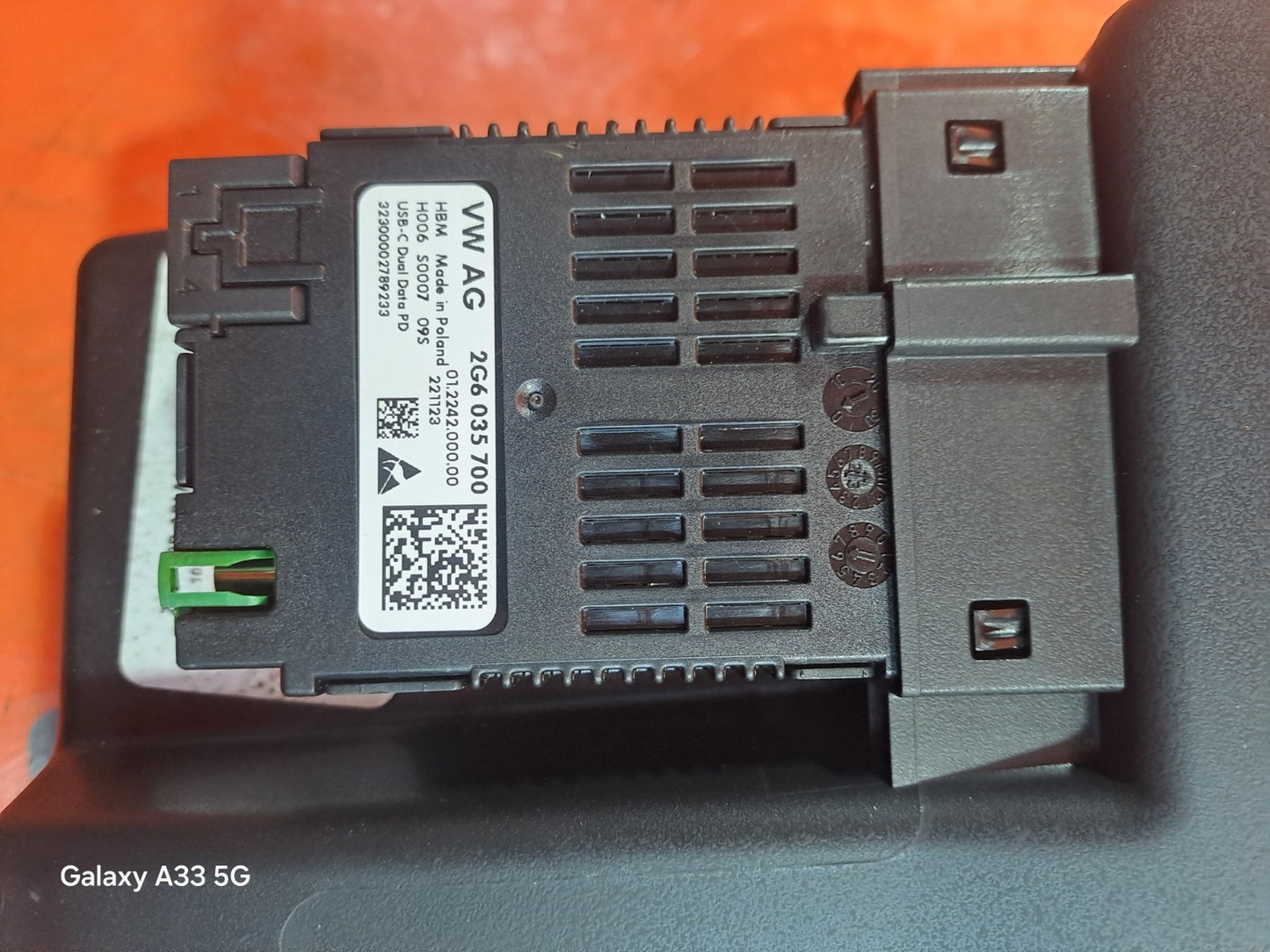 ✅2024 VW POLO LIFE USB DOUBLE PORT SOCKET UNIT 2G6035700 + WARRANTY A310 - Image 6