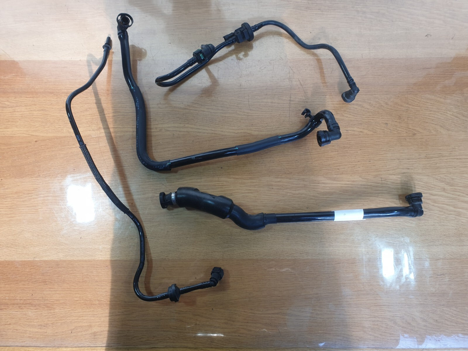 ebay-src:https://i.ebayimg.com/00/s/mtiwmfgxnjaw/z/xckaaoswa5rm4jmx/$_57.jpg