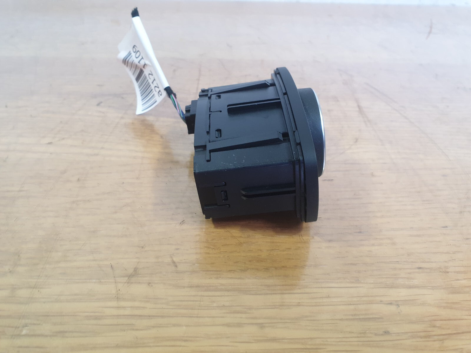 2021 FORD FOCUS MK4 ACTIVE X 1.0P HEADLIGHT CONTROL SWITCH H1BT-13D061-AE A212 - Image 4