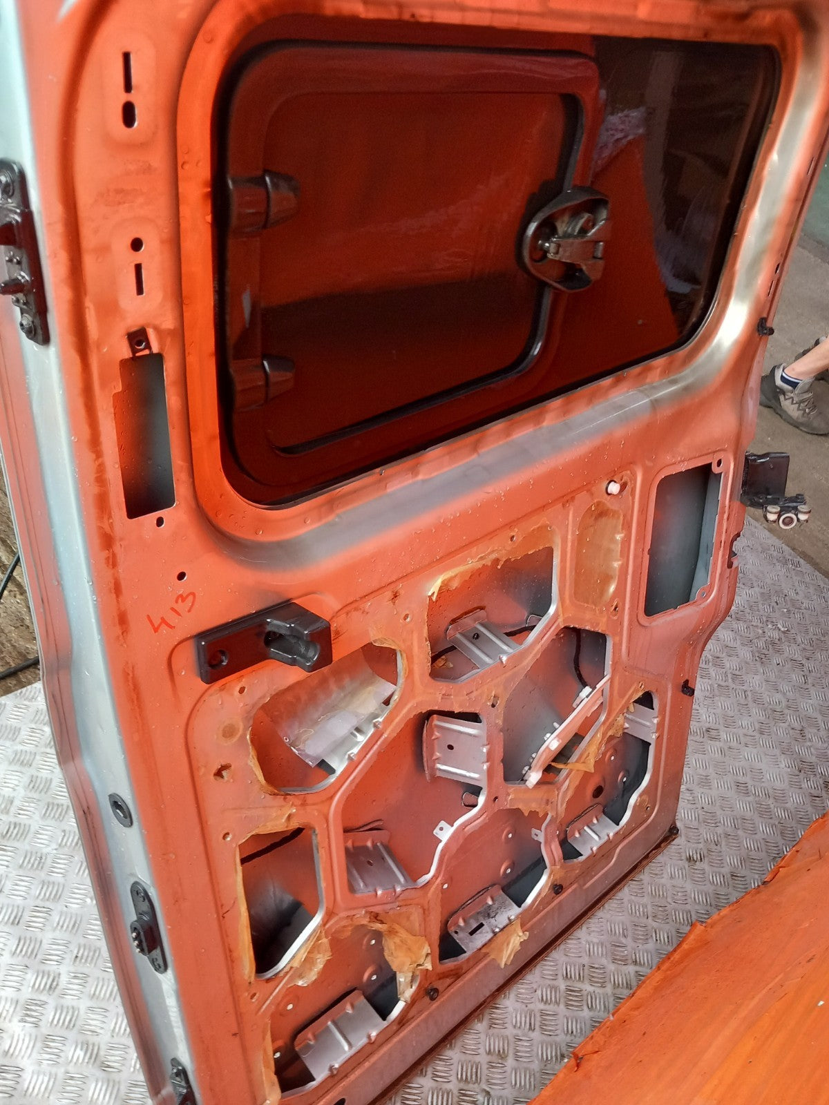 Ford Transit Custom 2.2 Diesel 2015 Right Side Sliding Door Bare Silver A413 - Image 11