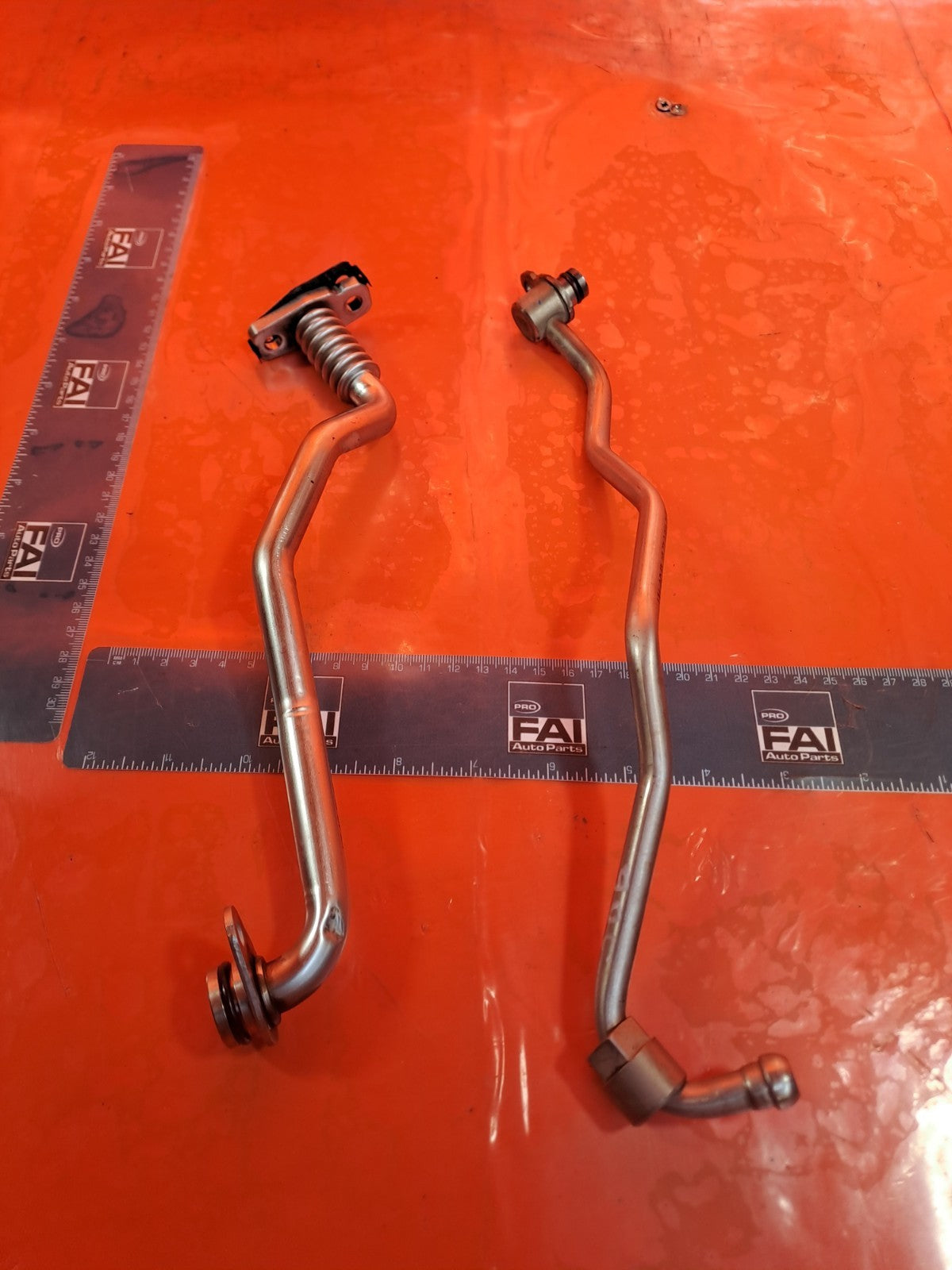 ✅FORD TOURNEO CONNECT VW CADDY 2.0 DIESEL 2024 OIL FEED PIPES 05L145736B A366 - Image 8