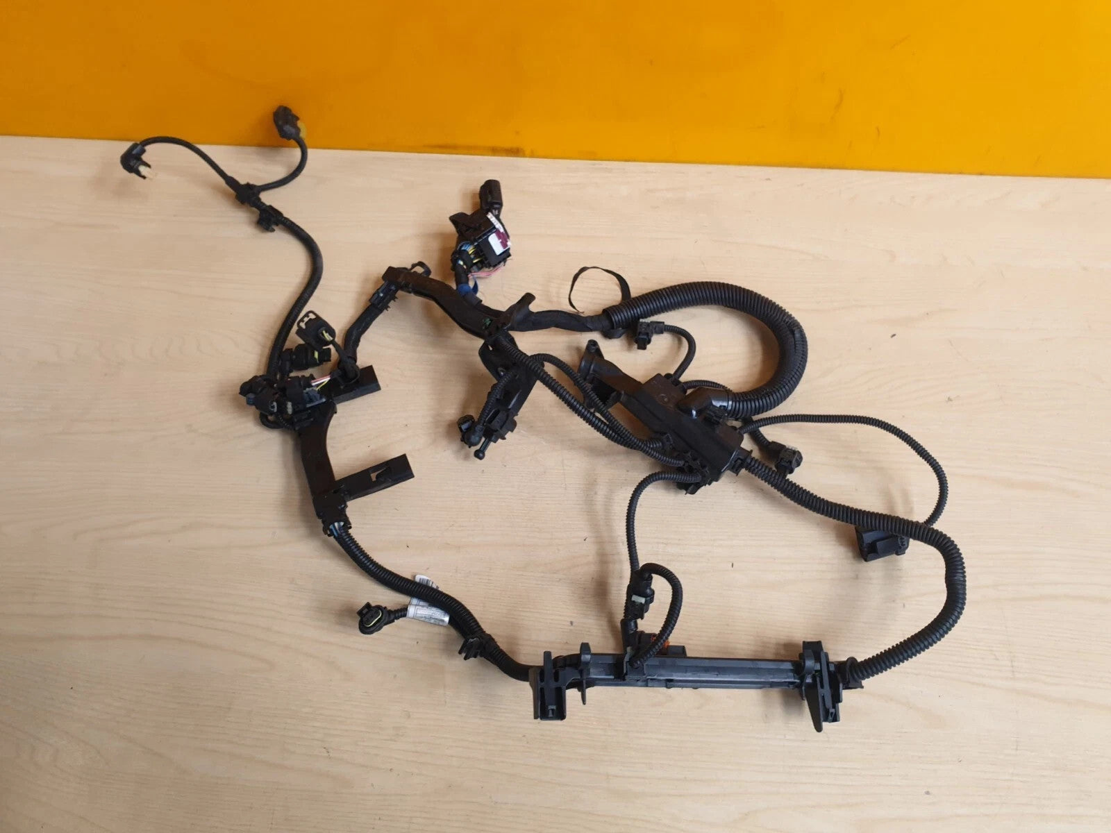 ebay-src:https://i.ebayimg.com/00/s/mtiwmfgxnjaw/z/xewaaeswq5pp8k8c/$_57.jpg