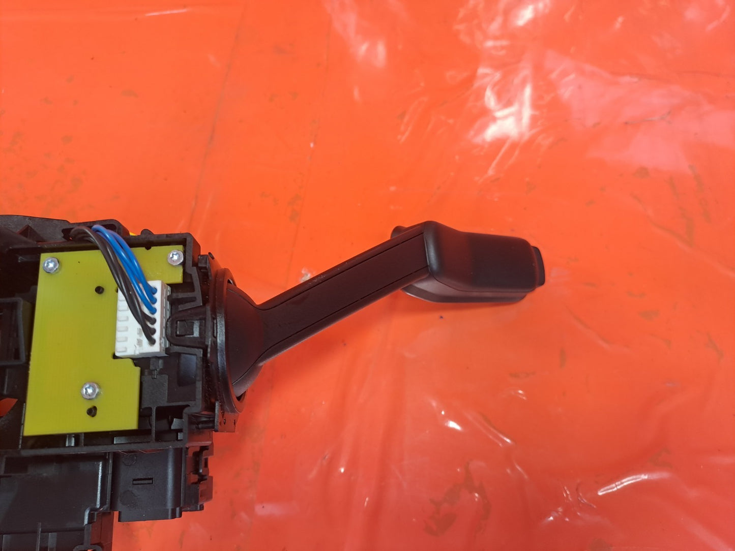 ebay-src:https://i.ebayimg.com/00/s/mtiwmfgxnjaw/z/xbgaaesw7lzp-htq/$_57.jpg