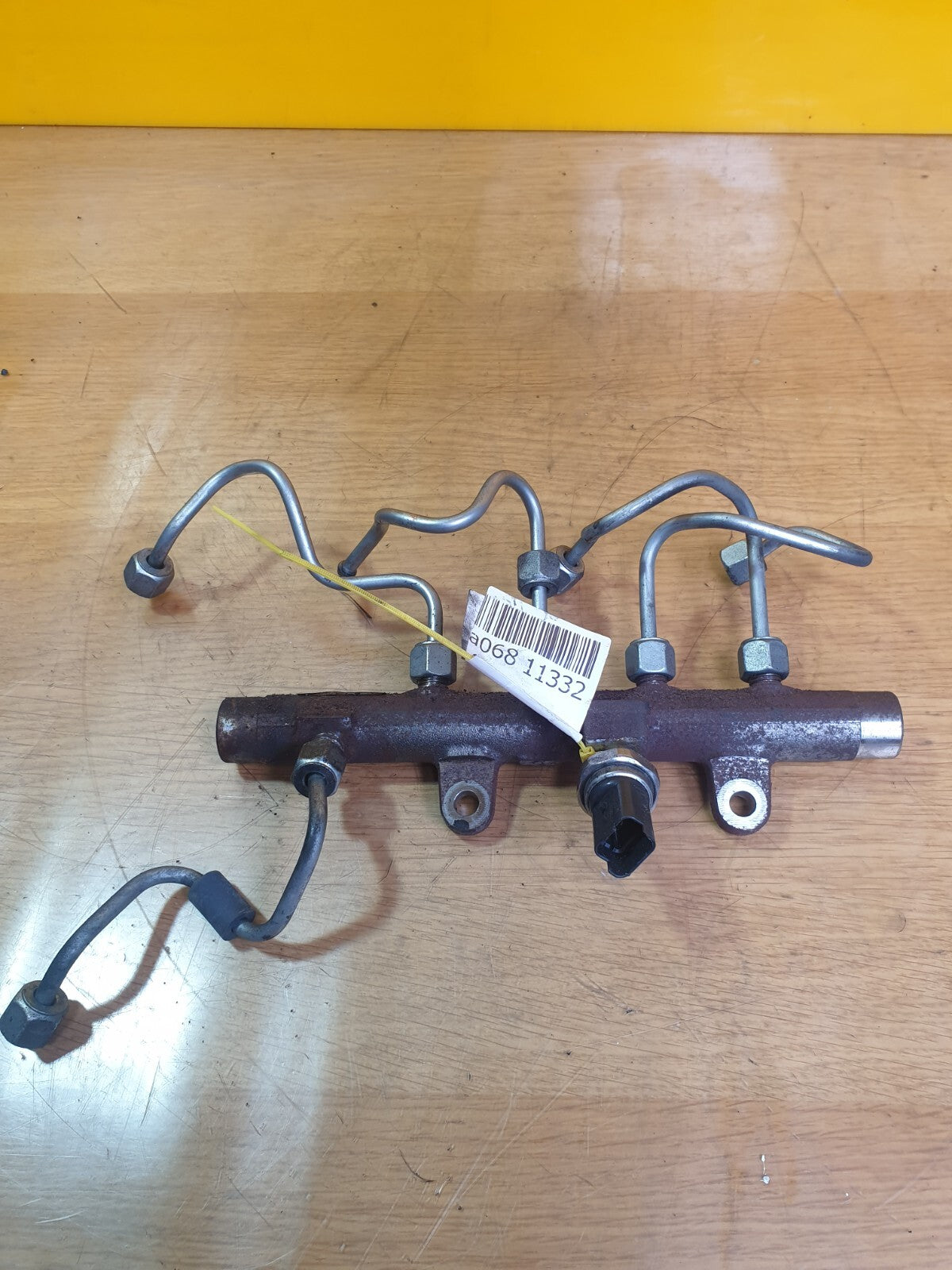 ✅2014 MERCEDES A CLASS W176 1.5D FUEL RAIL A2C53367836 5WS40936 + WARRANTY A068 - Image 1