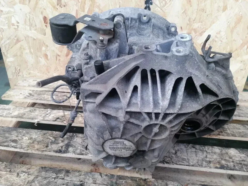 MERCEDES A200 W176 2.1 DIESEL 2015 6 SPEED MANUAL GEARBOX A1762610101 A047 - Image 6