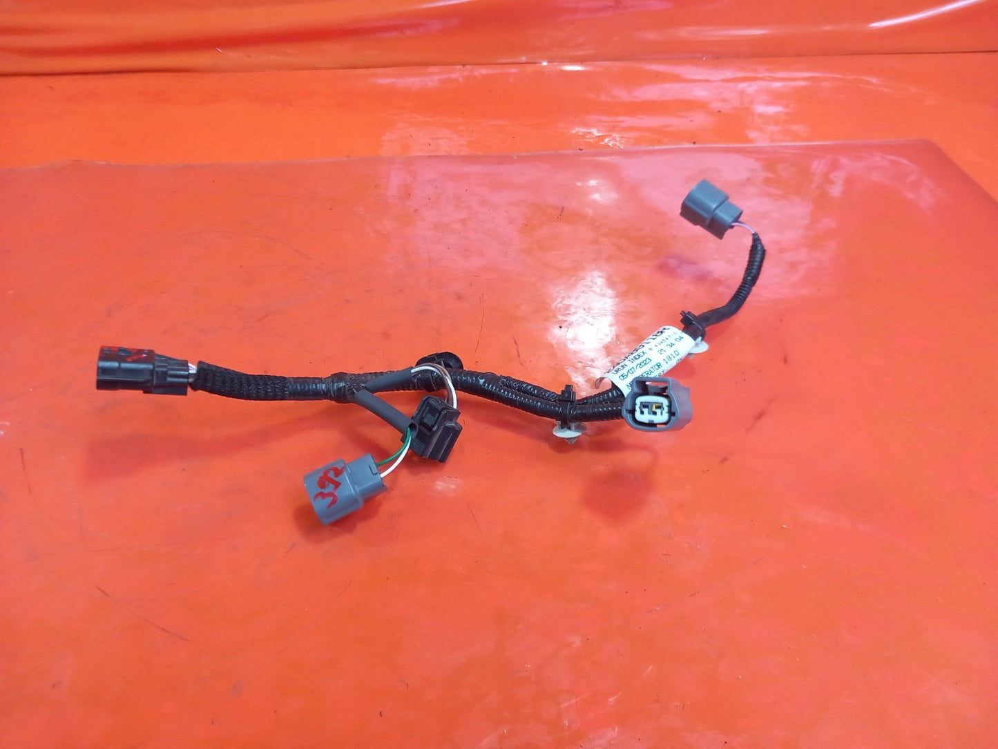 2023 Renault Captur II Fuel Injector Wire Connection 240A89118R Warranty A392 - Image 2