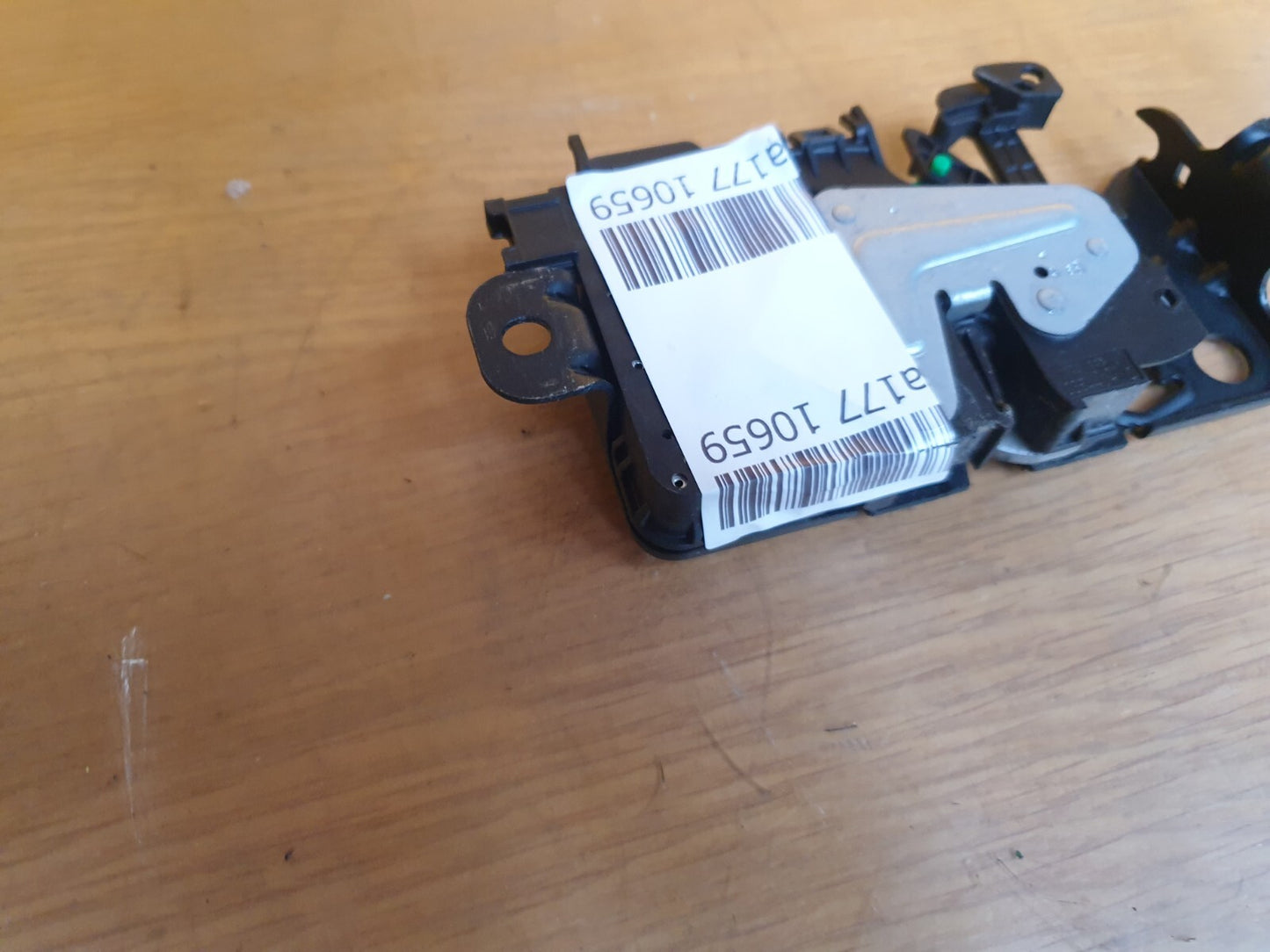 ebay-src:https://i.ebayimg.com/00/s/mtiwmfgxnjaw/z/wqgaaoswisnmyulg/$_57.jpg