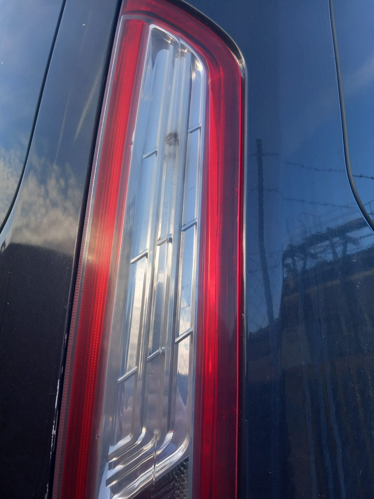 ✅2015 Ford Tourneo Custom Rear Right Tail Light BK21-13404-AJ + Warranty A371 - Image 4