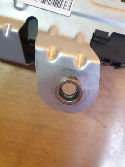 ebay-src:https://i.ebayimg.com/00/s/mtywmfgxmjaw/z/lhsaaoswea1mflmu/$_57.jpg