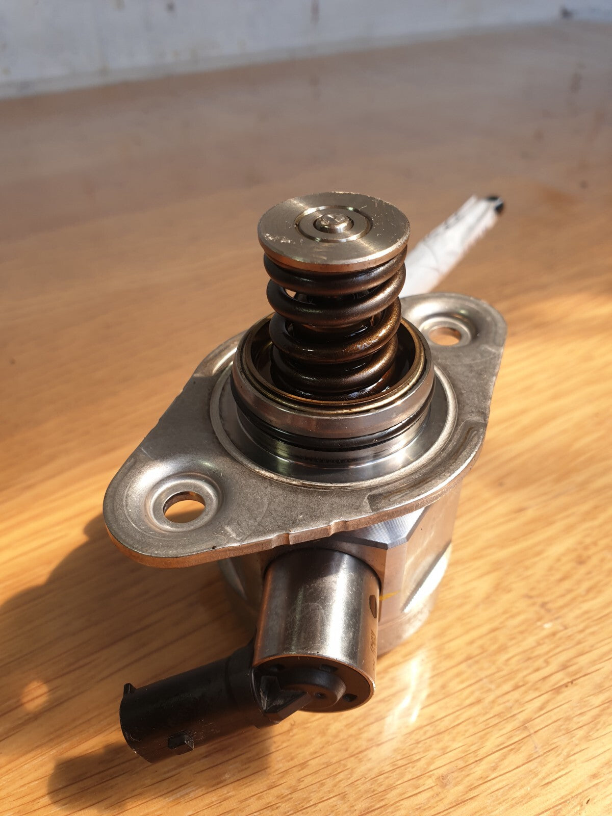 ebay-src:https://i.ebayimg.com/00/s/mtywmfgxmjaw/z/knmaaosw9qfmu2qt/$_57.jpg