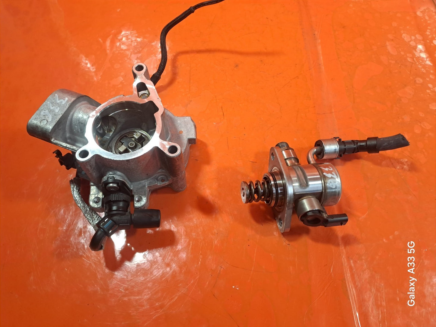 ebay-src:https://i.ebayimg.com/00/s/mtiwmfgxnjaw/z/rmiaaeswat1pemic/$_57.jpg