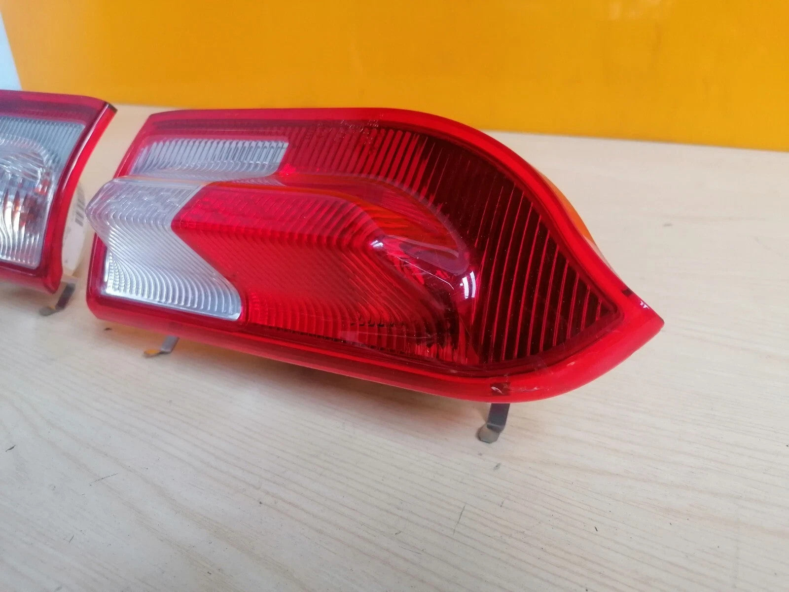 ebay-src:https://i.ebayimg.com/00/s/mtiwmfgxnjaw/z/fmaaaesw0lvp-dk6/$_57.jpg