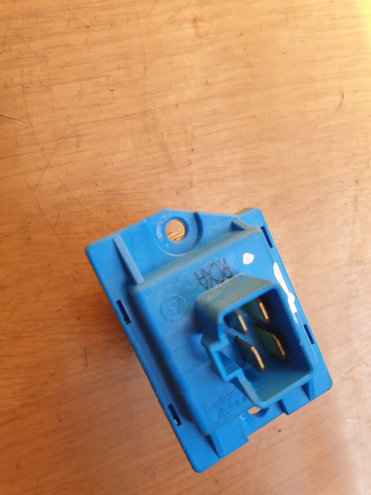 ebay-src:https://i.ebayimg.com/00/s/mtywmfgxmjaw/z/a~kaaoswklbmnrow/$_57.jpg