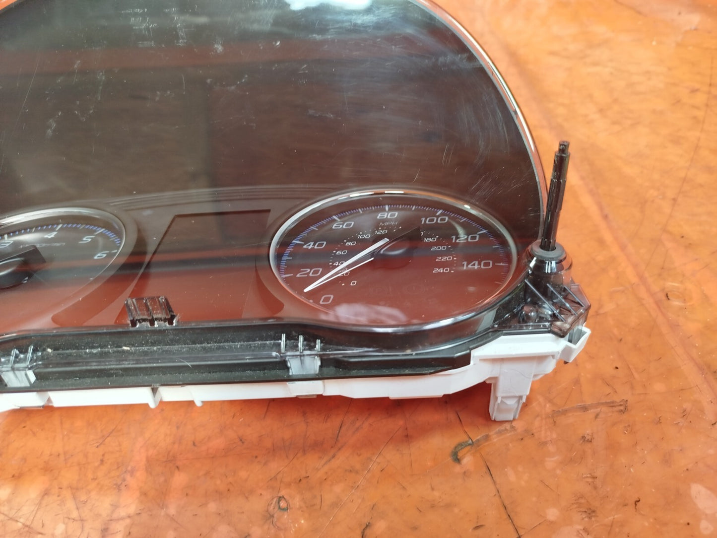 ✅2020 MITSUBISHI OUTLANDER MK3 SPEEDO INSTRUMENT CLUSTER 8100C833 + WARRANTY xAA - Image 3