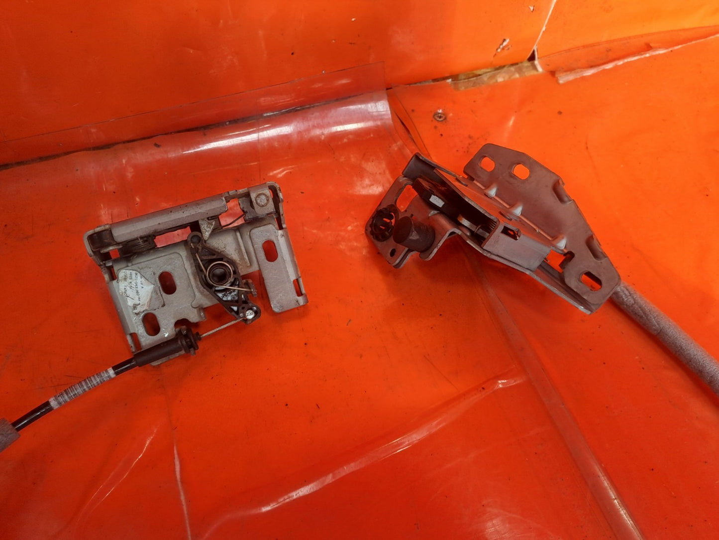✅Ford Transit Custom 2.2 Diesel 2014 Rear Left Door Lock & Catches BK21V431A03AH - Image 9