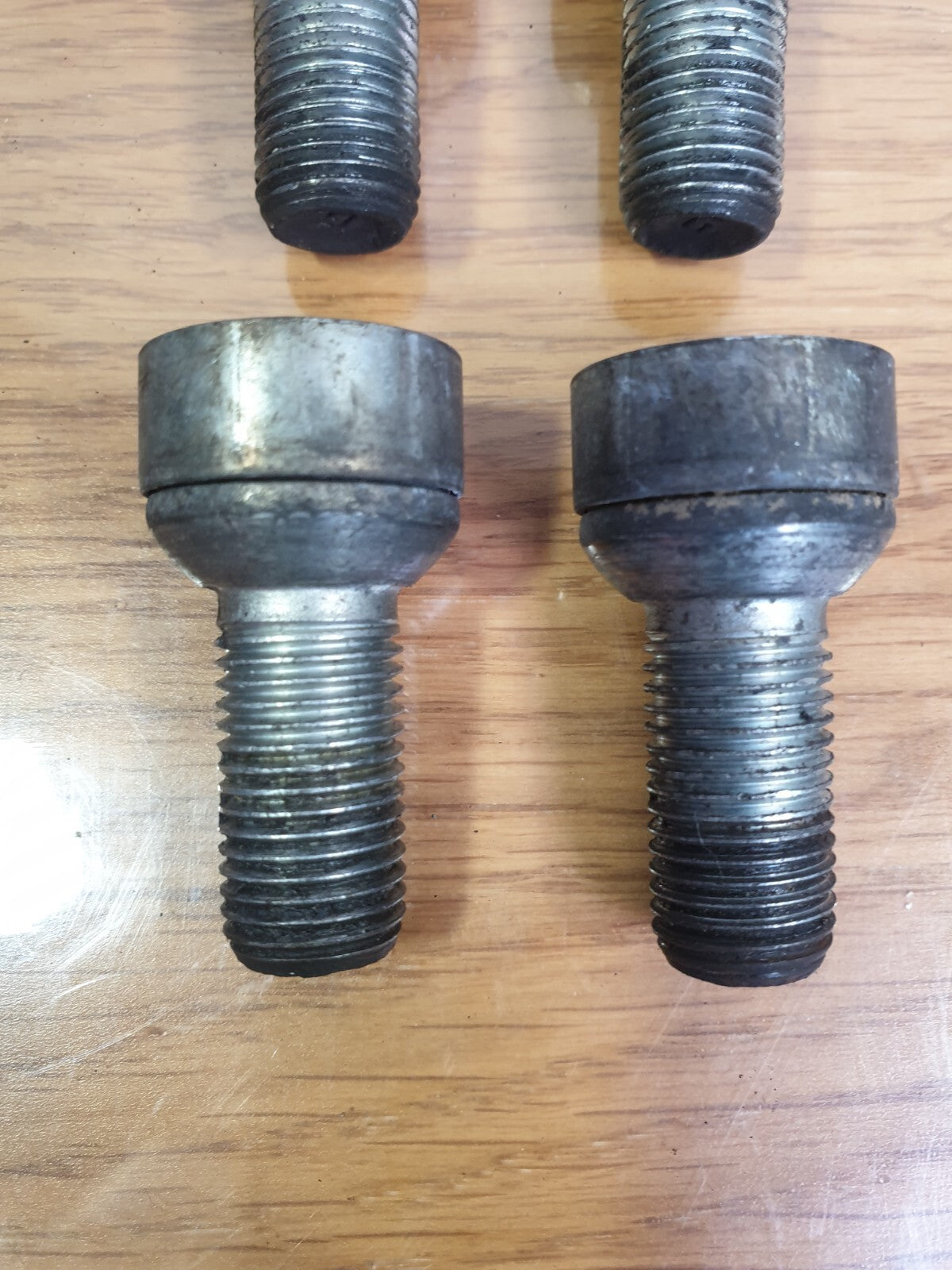✅AUDI A1 SPORT 1.0 PETROL 2020 LOCKING WHEEL BOLTS Warranty A203 - Image 7
