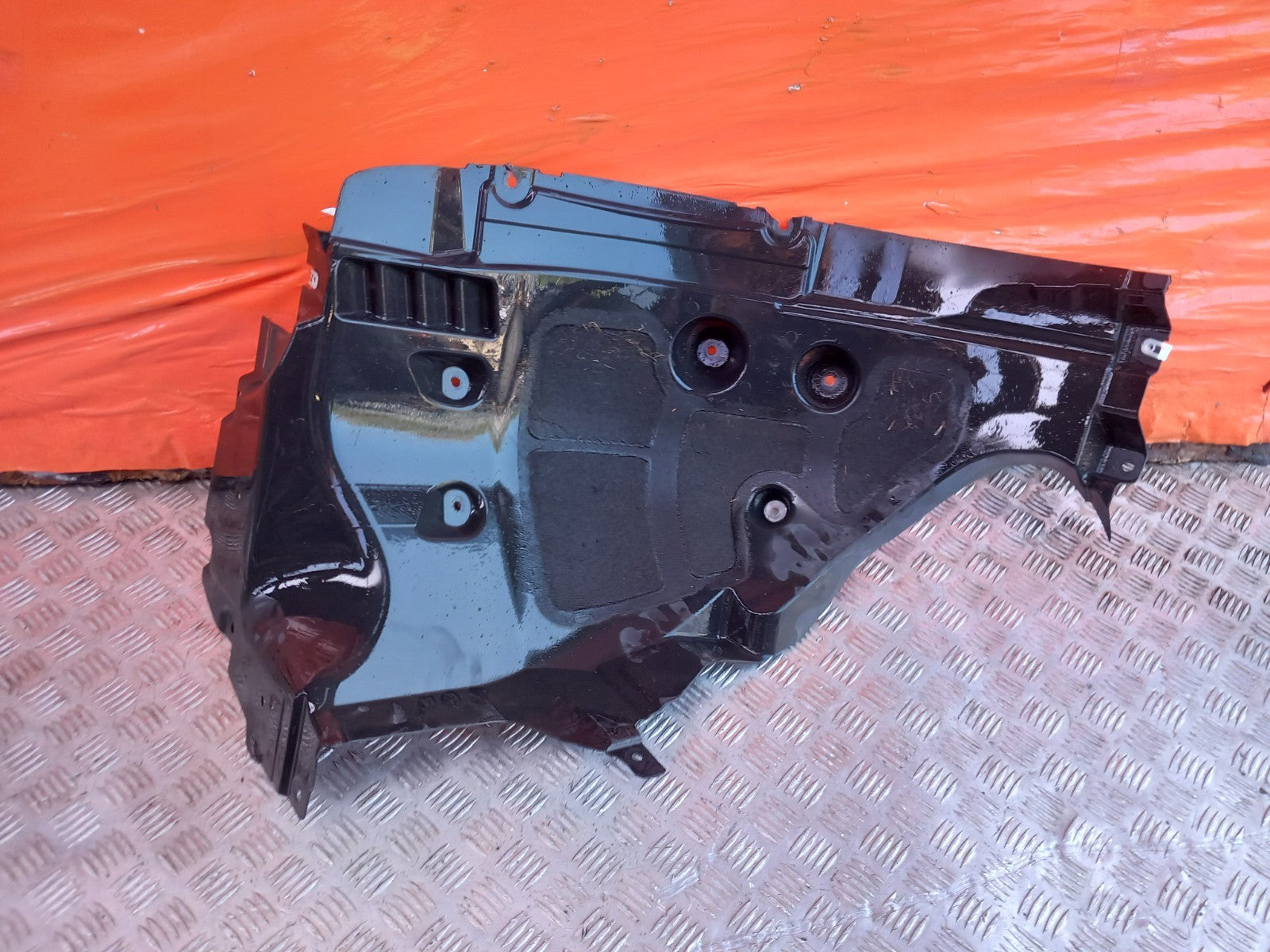 2025 BMW X5 G05 Front Right Arch Liner Rear 7424908 Warranty A398 - Image 7