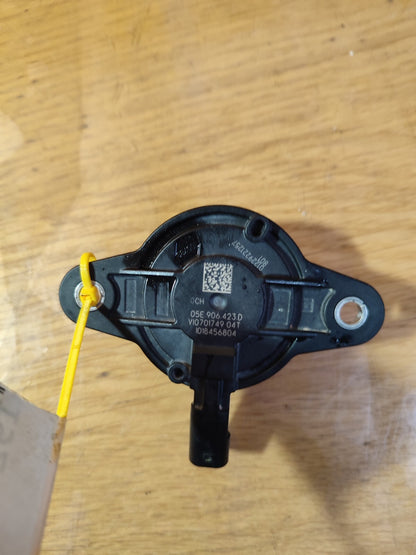 ebay-src:https://i.ebayimg.com/00/s/mtywmfgxmjaw/z/9jiaaoswgldmcwh4/$_57.jpg