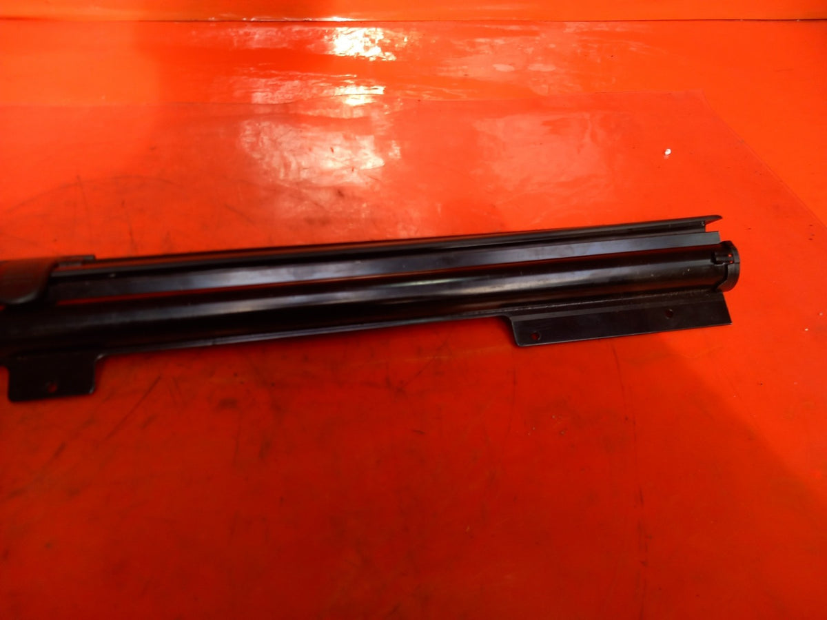 ebay-src:https://i.ebayimg.com/00/s/mtiwmfgxnjaw/z/6vyaaesw-95qigut/$_57.jpg