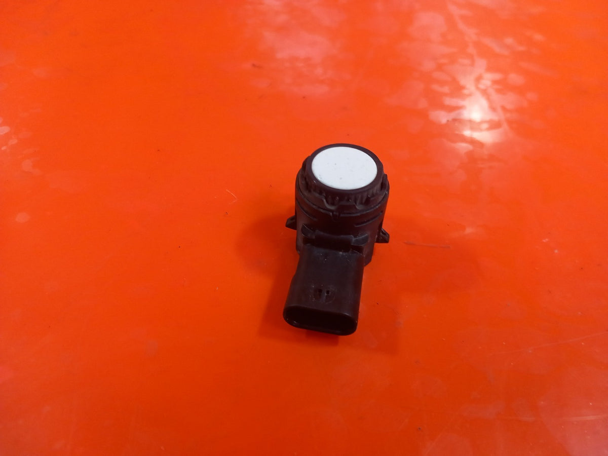 2021 BMW 1 Series F40 Parking Sensor x4 Set White 9826949 Warranty A365 - Image 10