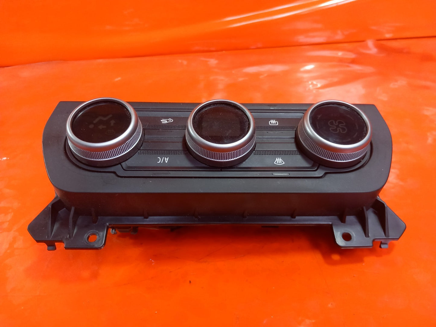 2024 Dacia Jogger External Heater Control Panel 275006270R Warranty A391 - Image 2