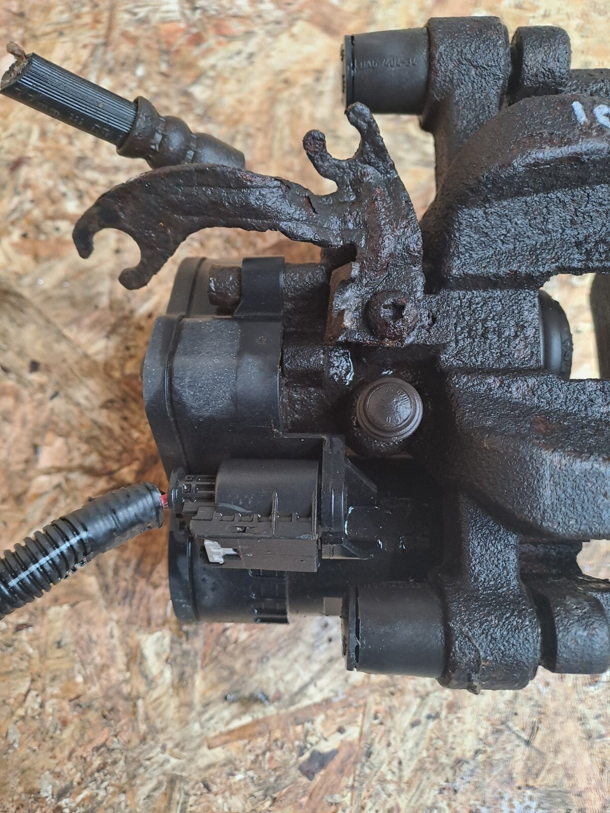 ✅2016 LAND ROVER DISCOVERY SPORT L550 REAR LEFT BRAKE CALIPER + WARRANTY A155 - Image 4