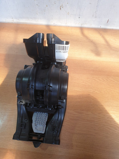 ebay-src:https://i.ebayimg.com/00/s/mtywmfgxmjaw/z/kfaaaosw0ebmzn1x/$_57.jpg