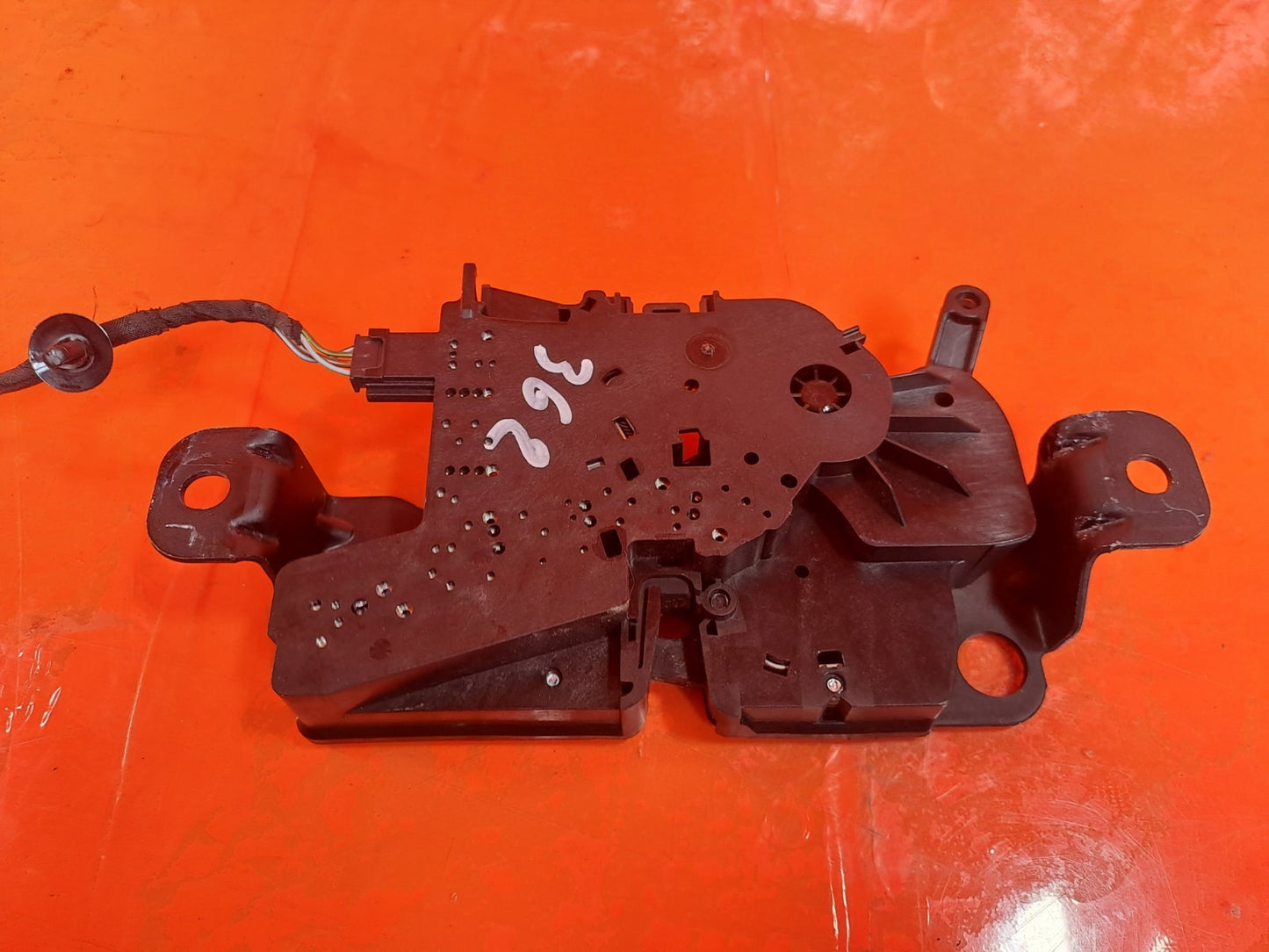 ✅BMW G20 318D M Sport 2.0 Diesel 2021 Tailgate Boot Lock 7383283 Warranty A362 - Image 8