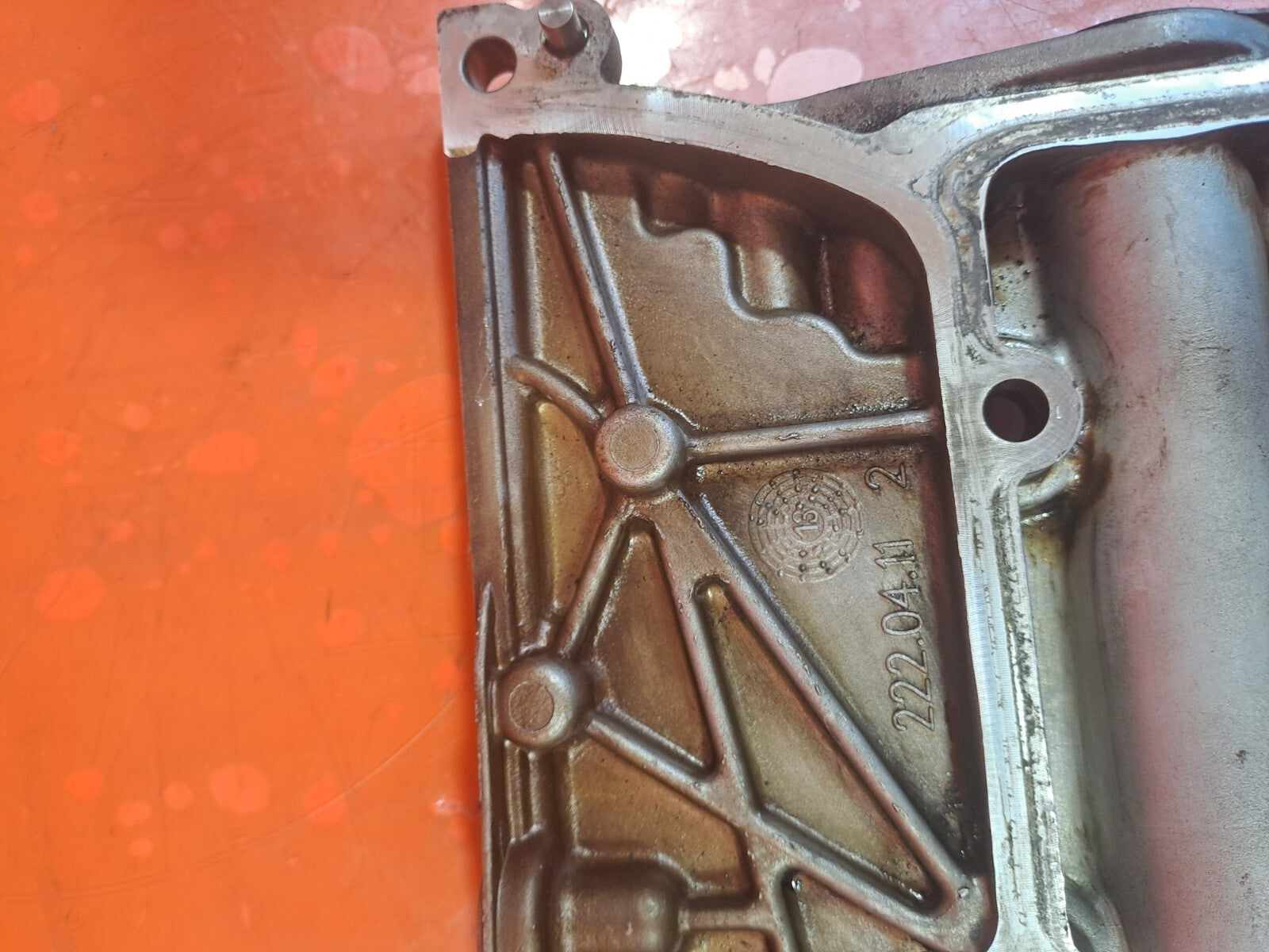 ✅2013 Mercedes E Class W212 AMG Sport Cylinder Head End Plate A6510150601 A141 - Image 12