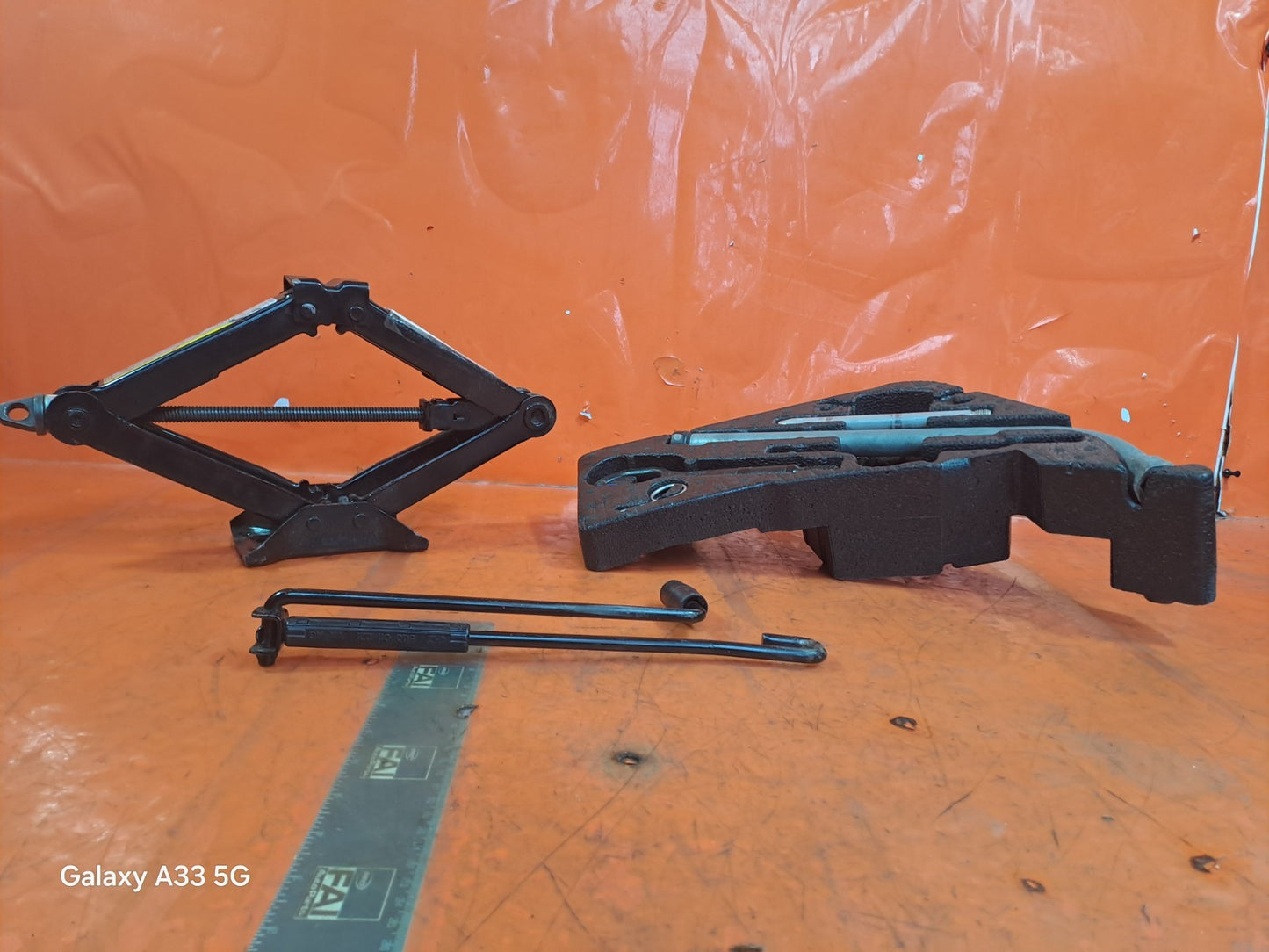✅AUDI Q7 S LINE 3.0 DIESEL 2009 TOOL KIT SET 5Q0011221 Warranty A300 - Image 6