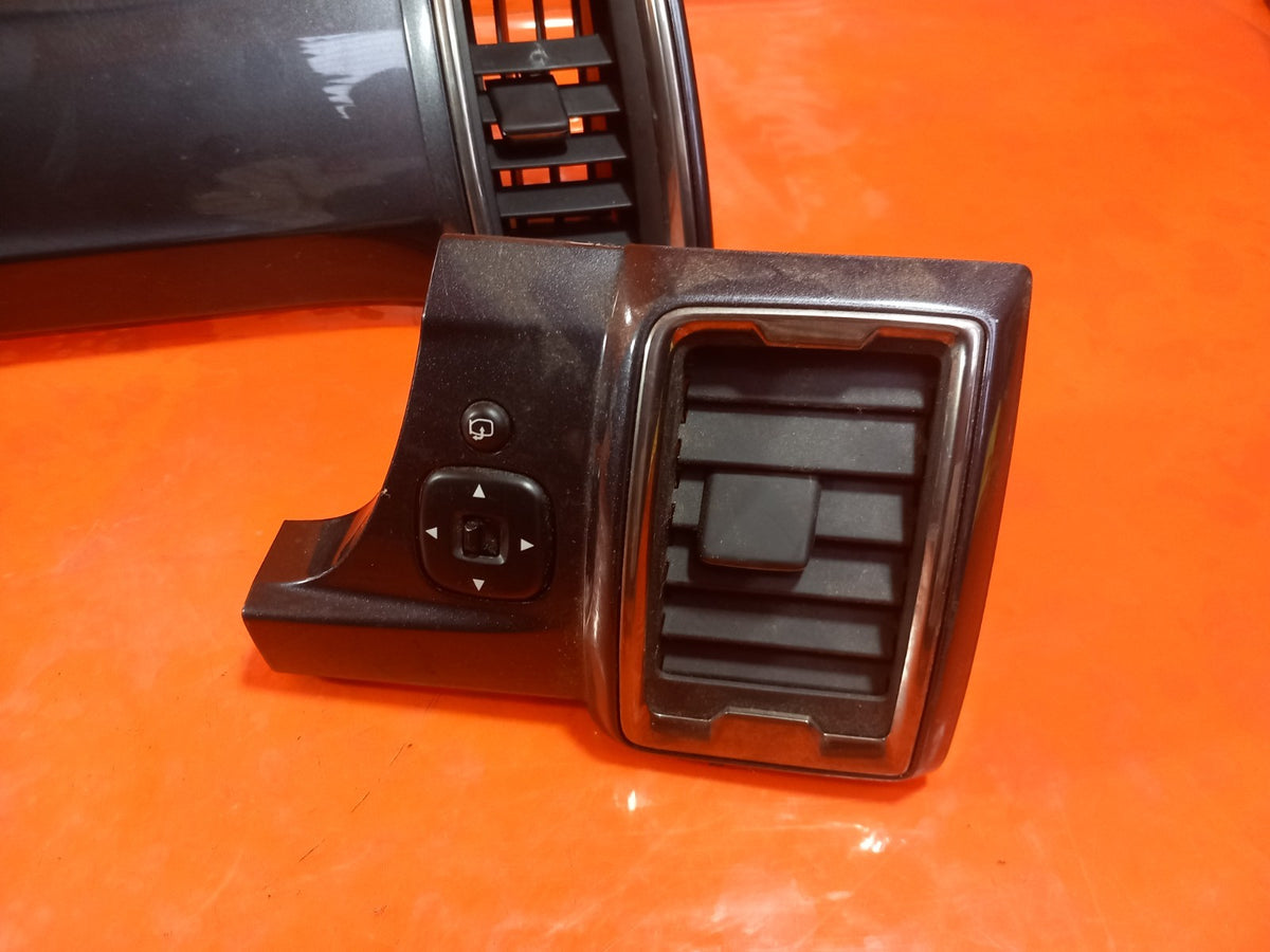 2021 Ford Ranger Wildtrak Dashboard Air Vents JB3B-21044K54-AA Warranty A418 - Image 3