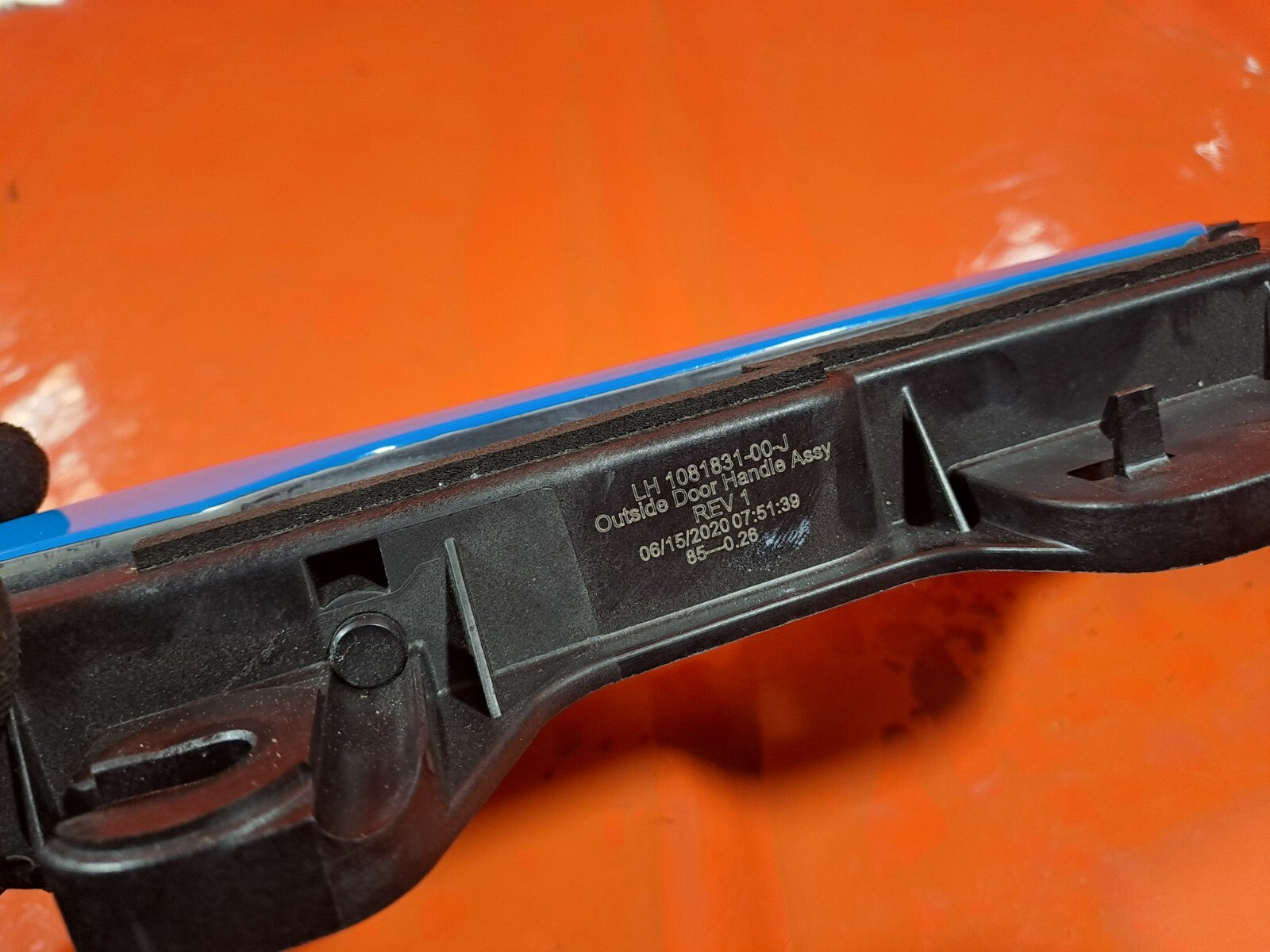 ✅TESLA MODEL 3 LONG RANGE 2020 REAR LEFT EXTERIOR DOOR HANDLE 1081831-00-J A262 - Image 7