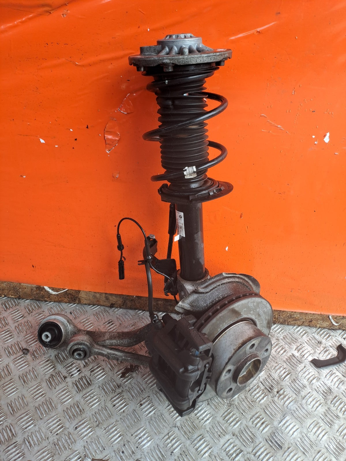 ✅2019 BMW 1 Series F20 M Sport Front Right Suspension Leg Hub 6873723 A360 - Image 1