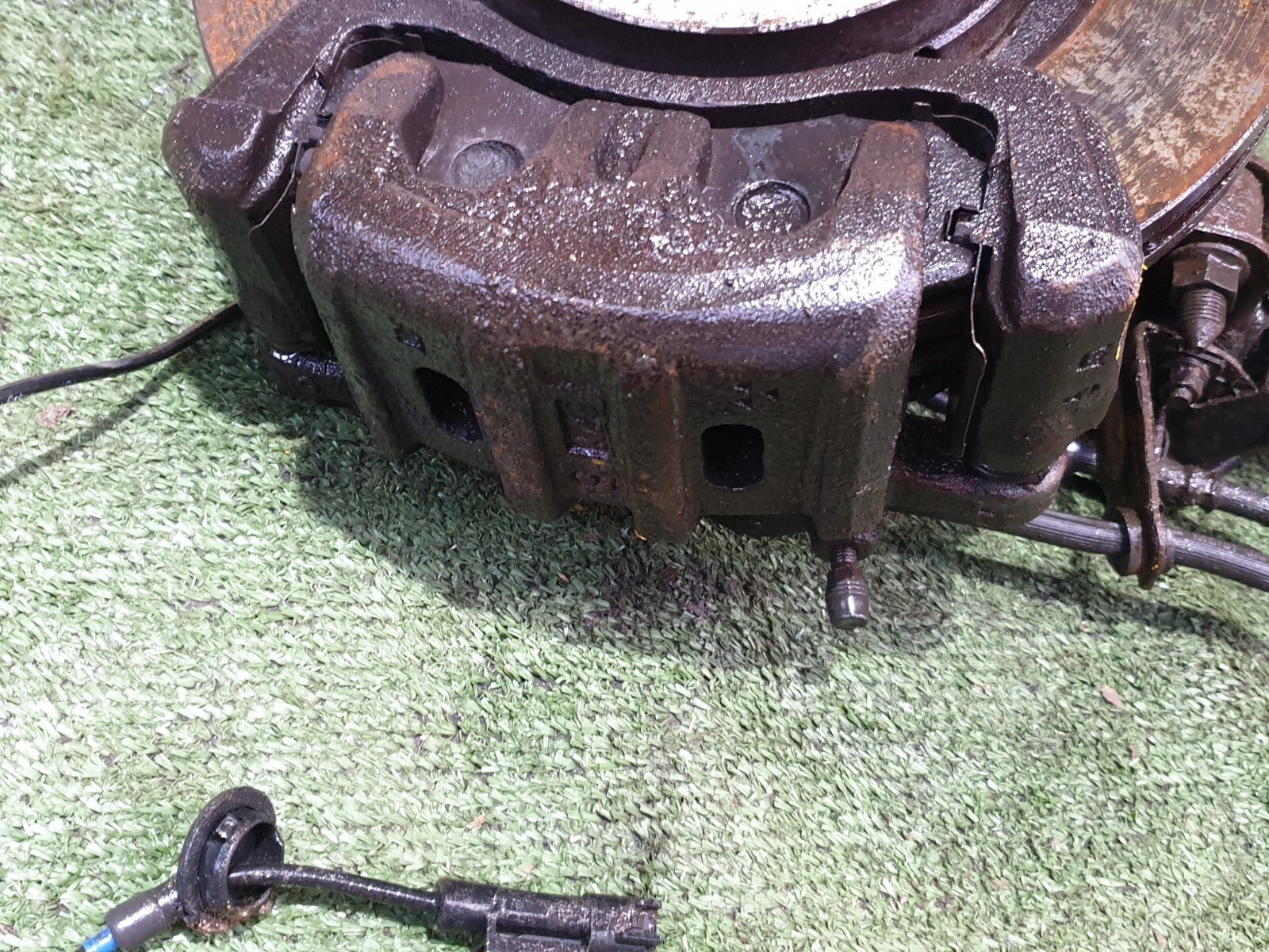 ✅2017 Mitsubishi Outlander Front Right Suspension Leg Hub 4060A624 Warranty A105 - Image 12