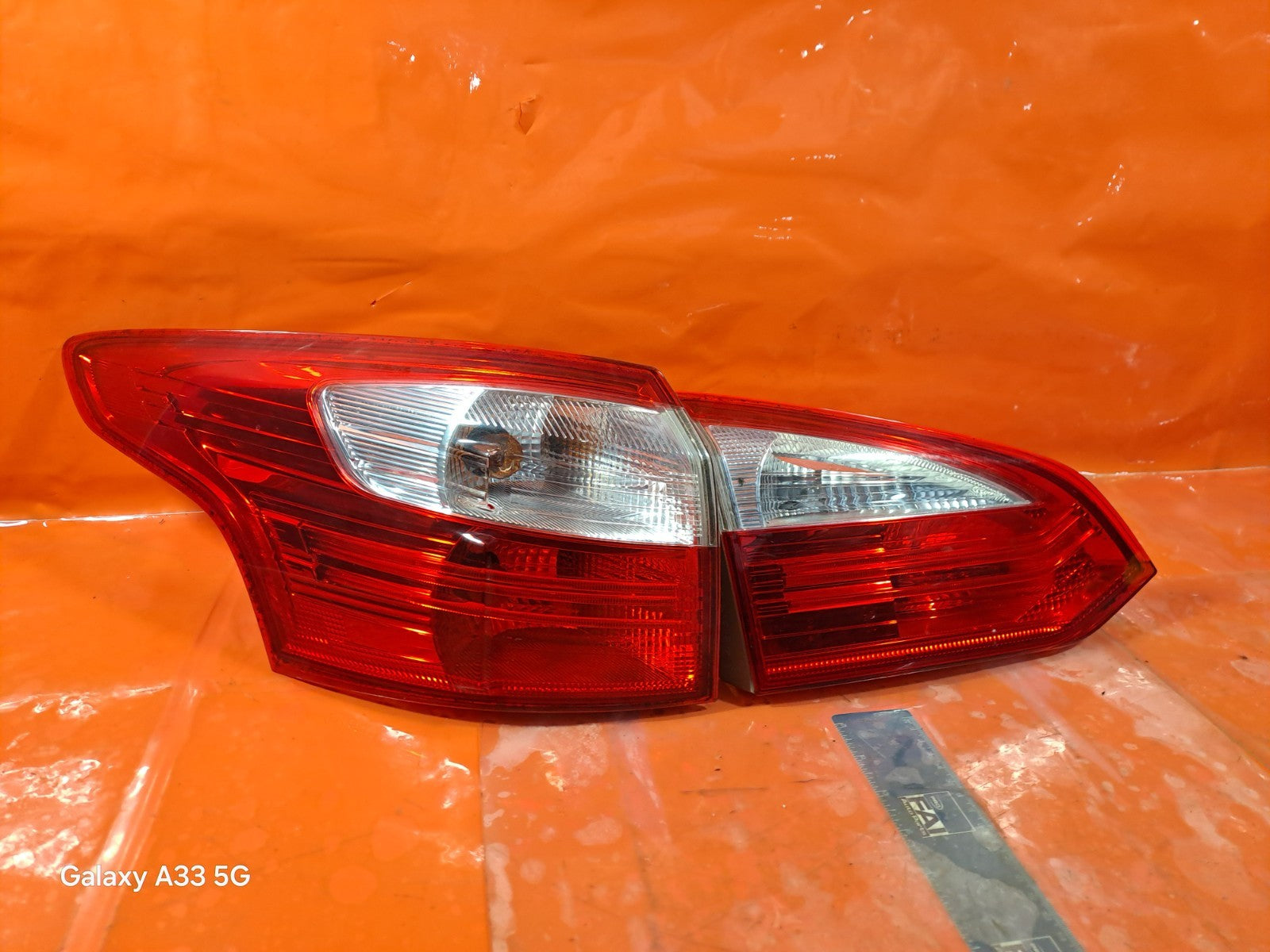 ✅2013 FORD FOCUS MK3 TITANIUM X REAR LEFT TAIL LIGHT BM51-13405 + WARRANTY A313 - Image 1