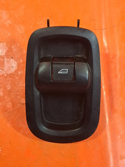 ebay-src:https://i.ebayimg.com/00/s/mtywmfgxmjaw/z/sp4aaeswzdnpigdn/$_57.jpg