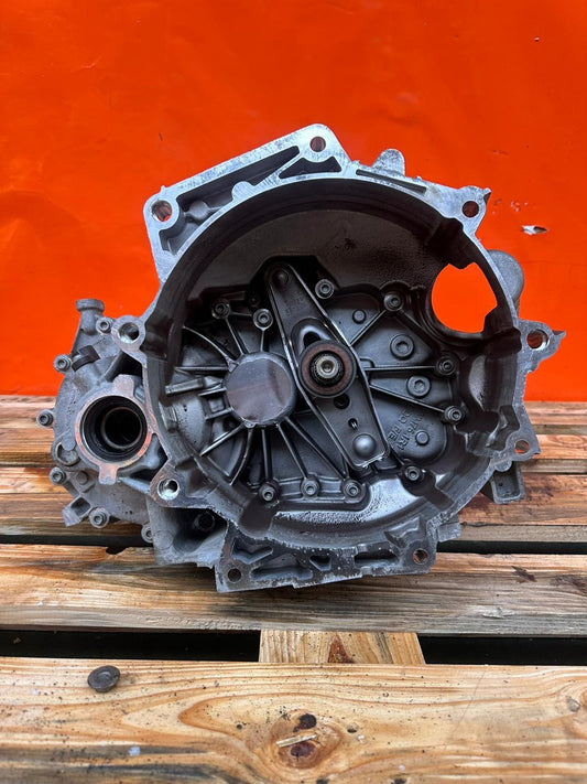 ✅2024 VW POLO LIFE 1.0 TSI PETROL 5 SPEED MANUAL GEARBOX USM + WARRANTY A310 - Image 1