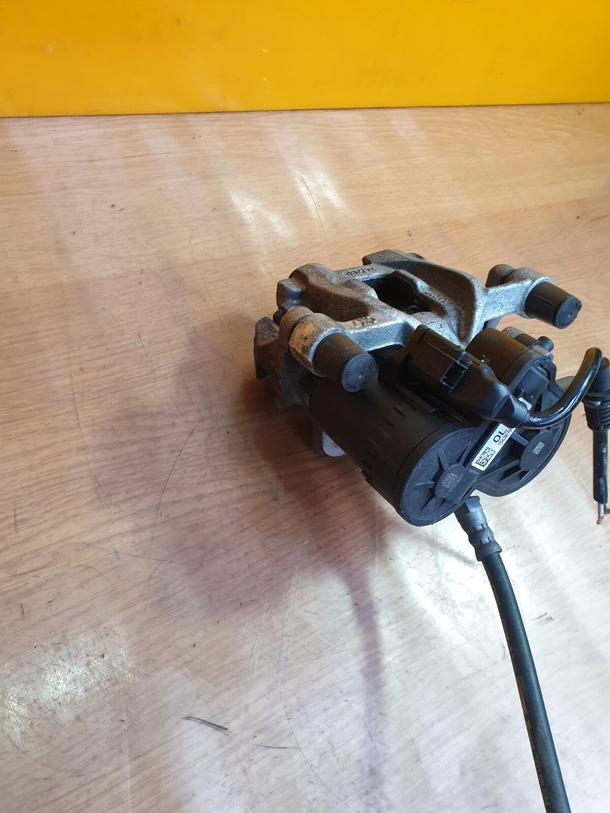 2023 BMW 1 Series F40 Rear Left Brake Caliper 1543679 Warranty A151 - Image 3