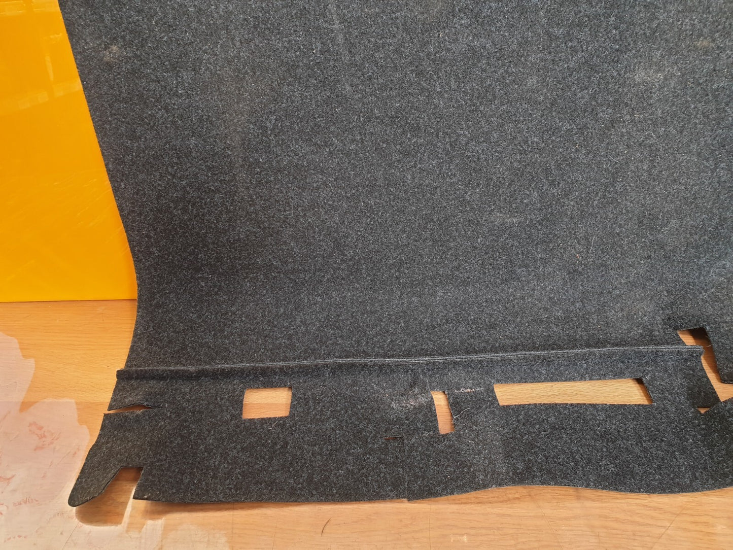 ✅2018 SKODA FABIA MK3 1.0 TSI REAR BOOT FLOOR CARPET 6V6863463F + WARRANTY A095 - Image 3