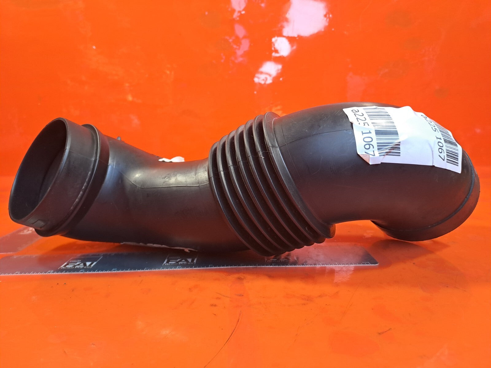 ebay-src:https://i.ebayimg.com/00/s/mtiwmfgxnjaw/z/oi8aaoswox5nc-jj/$_57.jpg