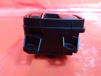 ✅BMW 420D F33 2.0 DIESEL 2016 CONVERTIBLE ROOF NECK HEATER SWITCH 9388802 A368 - Image 4