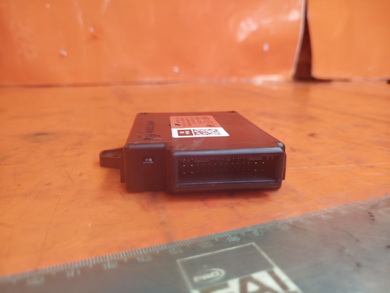 ebay-src:https://i.ebayimg.com/00/s/mtiwmfgxnjaw/z/aagaaeswavxoznr7/$_57.jpg