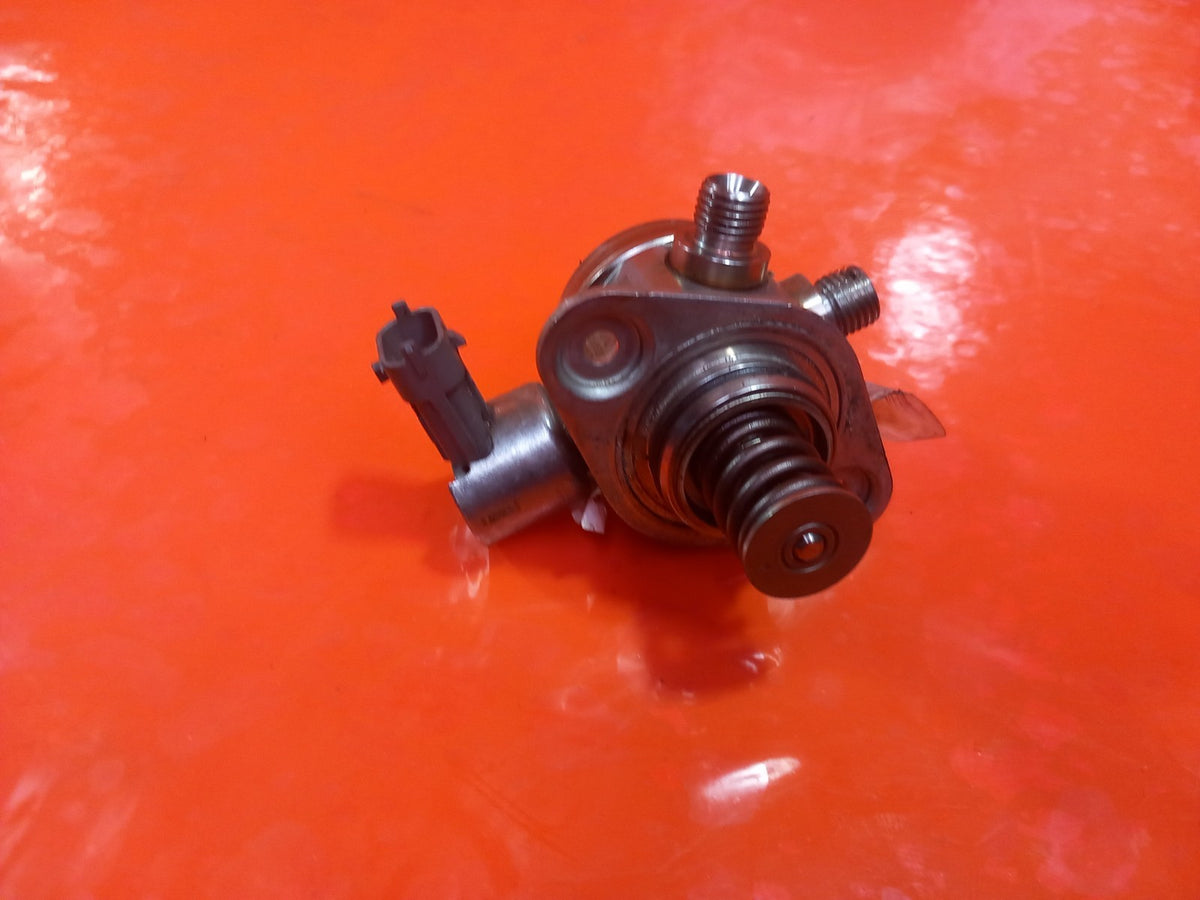 Jaguar F-Pace V6 3.0 Petrol 2017 High Pressure Fuel Pump 0261520198 A196 - Image 7