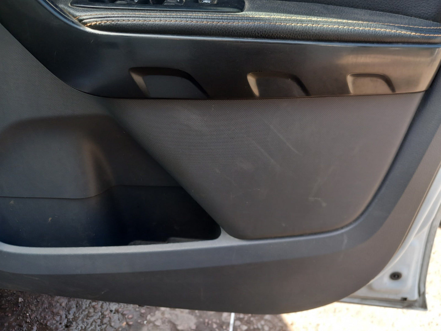 2017 Ford Ranger Wildtrak Front Right Door Card Panel Warranty A401 - Image 4