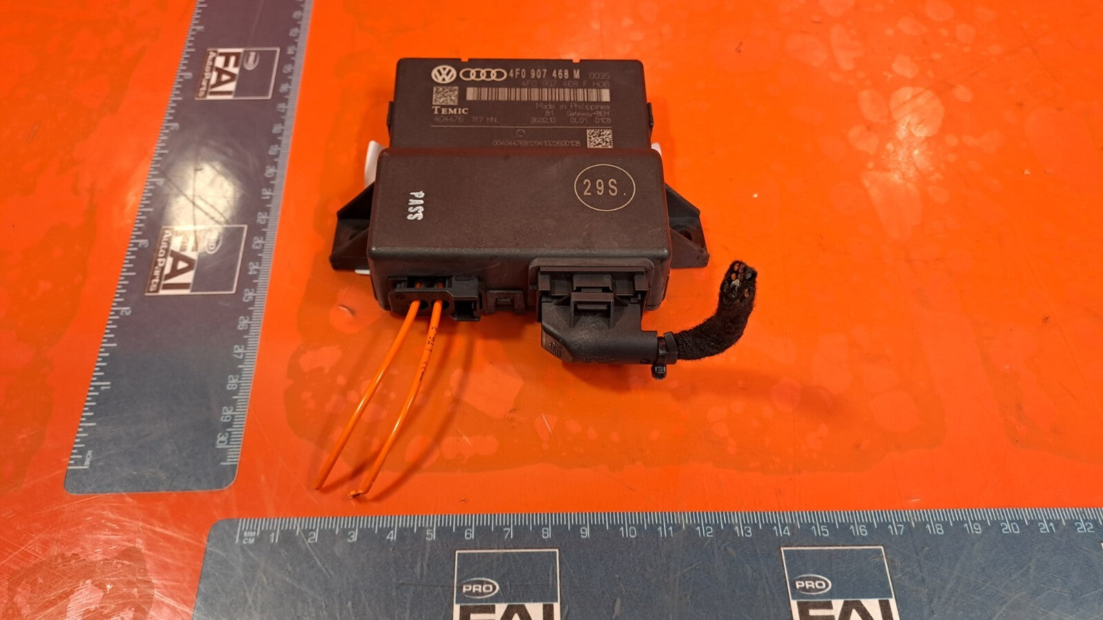 2010 AUDI Q7 S-LINE 3.0D GATEWAY CONTROL MODULE ECU UNIT 4F0907468M A224 - Image 2