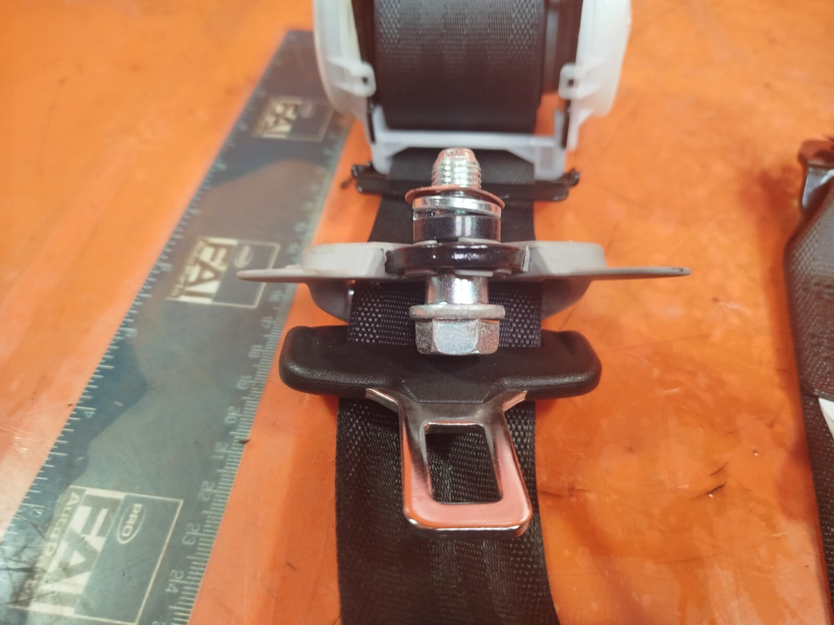 ebay-src:https://i.ebayimg.com/00/s/mtiwmfgxnjaw/z/xqgaaoswwzpowww2/$_57.jpg