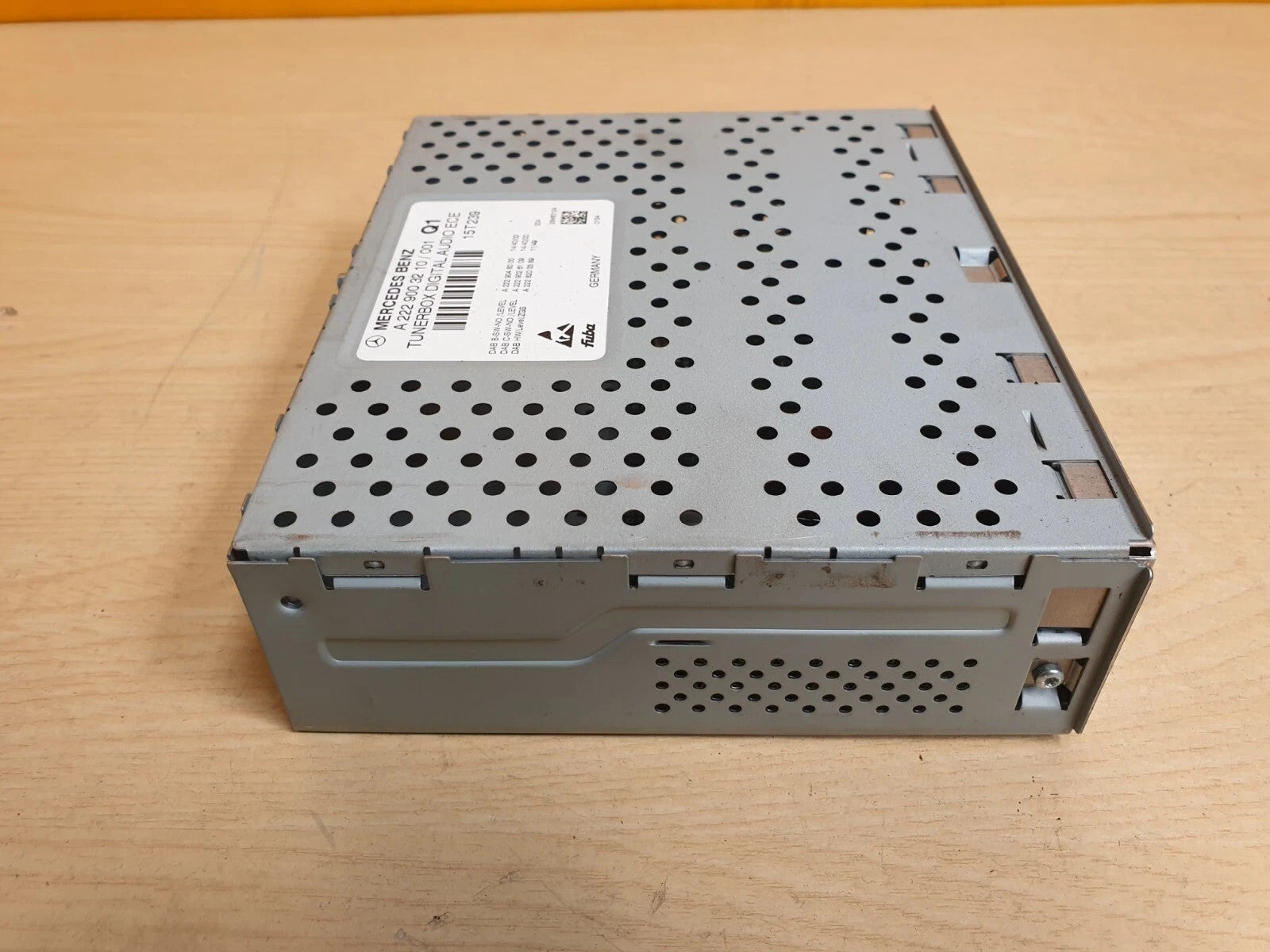 ebay-src:https://i.ebayimg.com/00/s/mtiwmfgxnjaw/z/6skaaeswq5pp8gfg/$_57.jpg