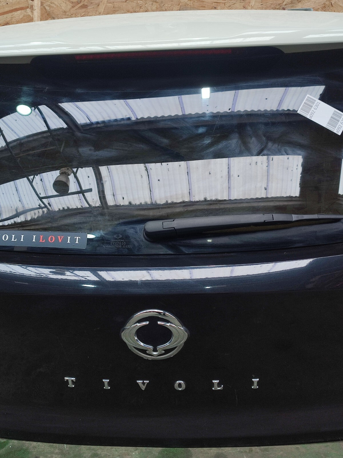 ✅SSANGYONG TIVOLI 1.6 DIESEL 2018 TAILGATE BLACK WHITE SPOILER Warranty A092 - Image 4