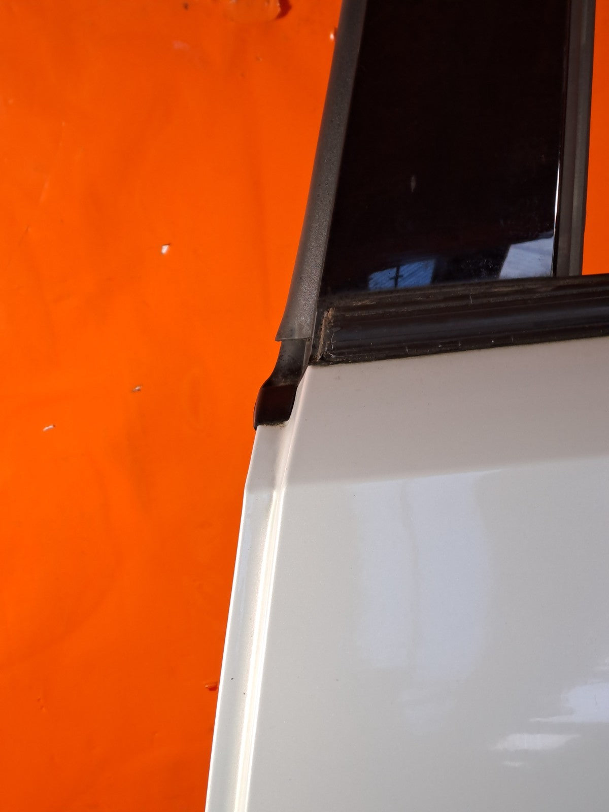 ✅POLESTAR 2 LONG RANGE 2023 REAR LEFT DOOR SILVER + WARRANTY A312 - Image 10